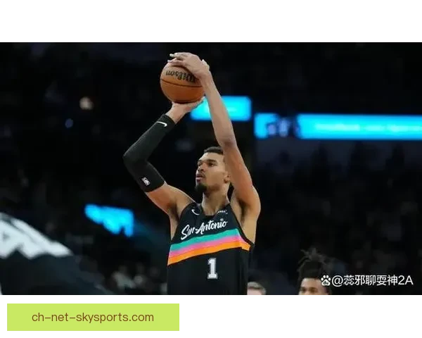 新奥尔良鹈鹕惜败圣安东尼奥马刺 比赛激烈至最后时刻 新奥尔良鹈鹕惜败圣安东尼奥马刺 比赛激烈至最后时刻