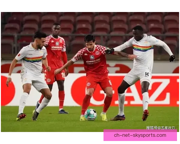 委内瑞拉中央大学惜败拉瓜伊拉 赛季首轮战况回顾